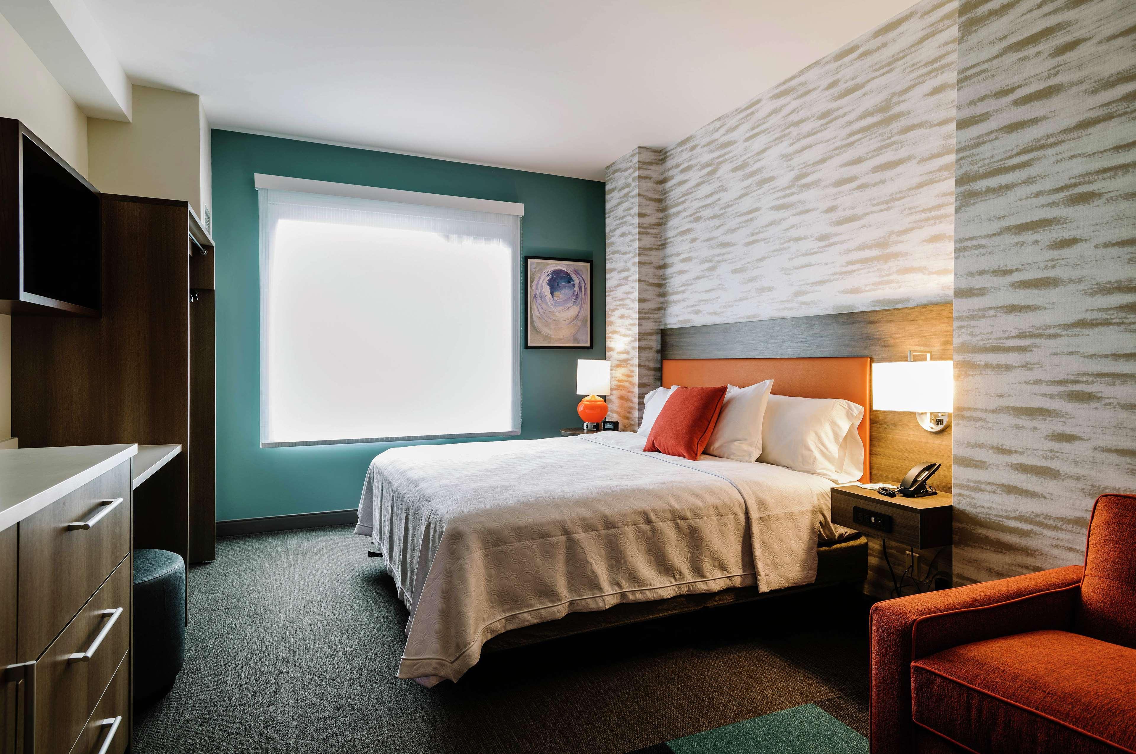 Home2 By Hilton Downtown Convention Center 3* Denver