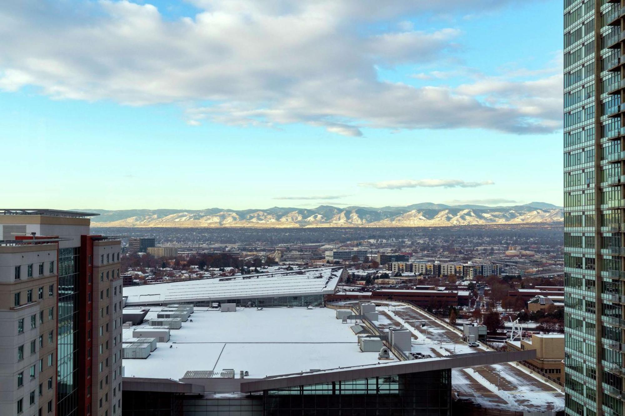 Home2 By Hilton Downtown Convention Center Denver